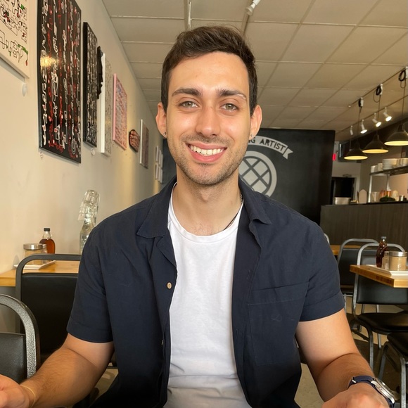 Meet your Posher, Rafael - Picture 1 of 1